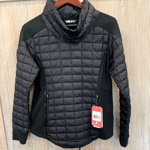NWT Black The North Face Thermoball Pullover, Size M (S)